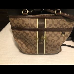Coach shoulder bag for sale